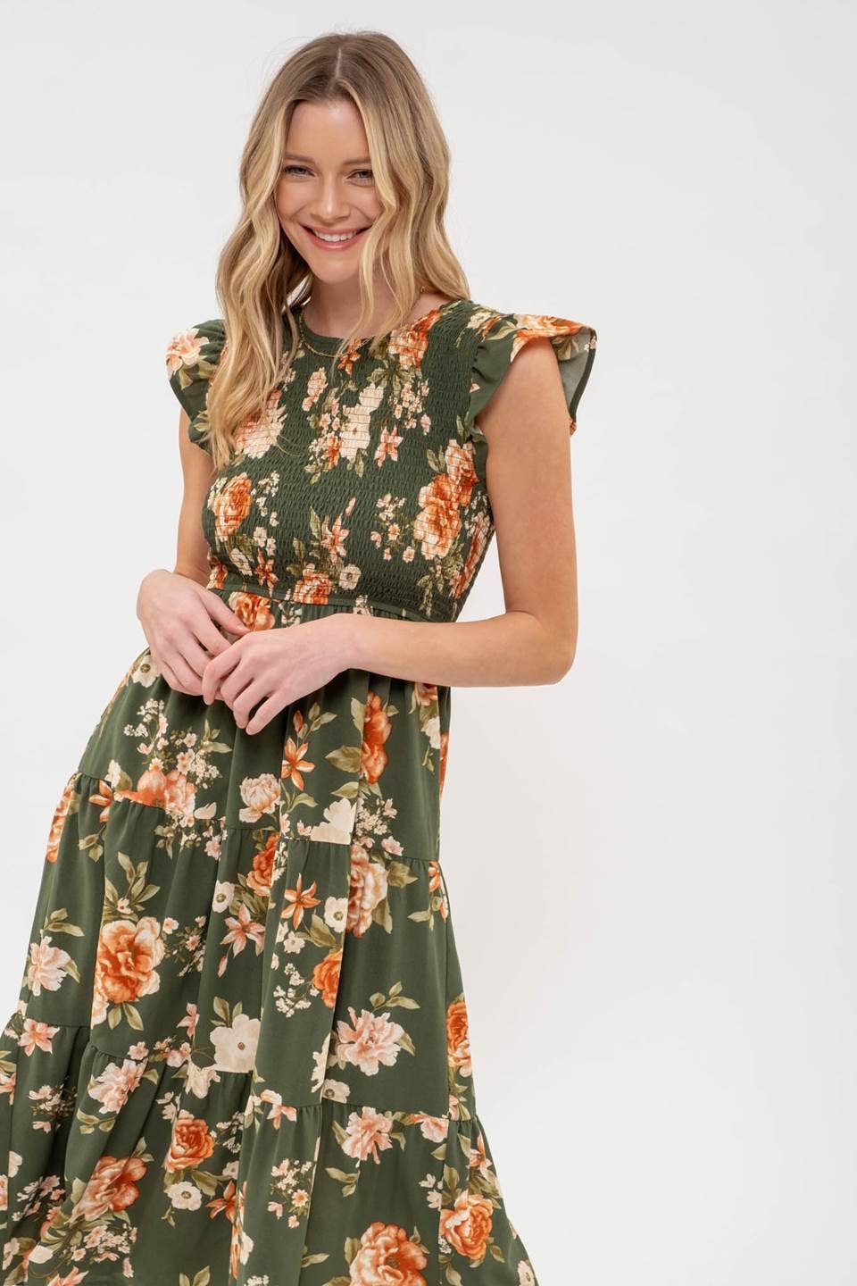 Blu Pepper - SMOCKED TIERED FLORAL MIDI DRESS: BLACK MULTI