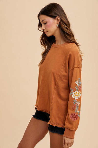 Lynne Floral Accent Pullover Top