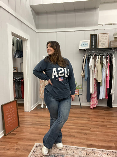 USA Long Sleeve Crewneck